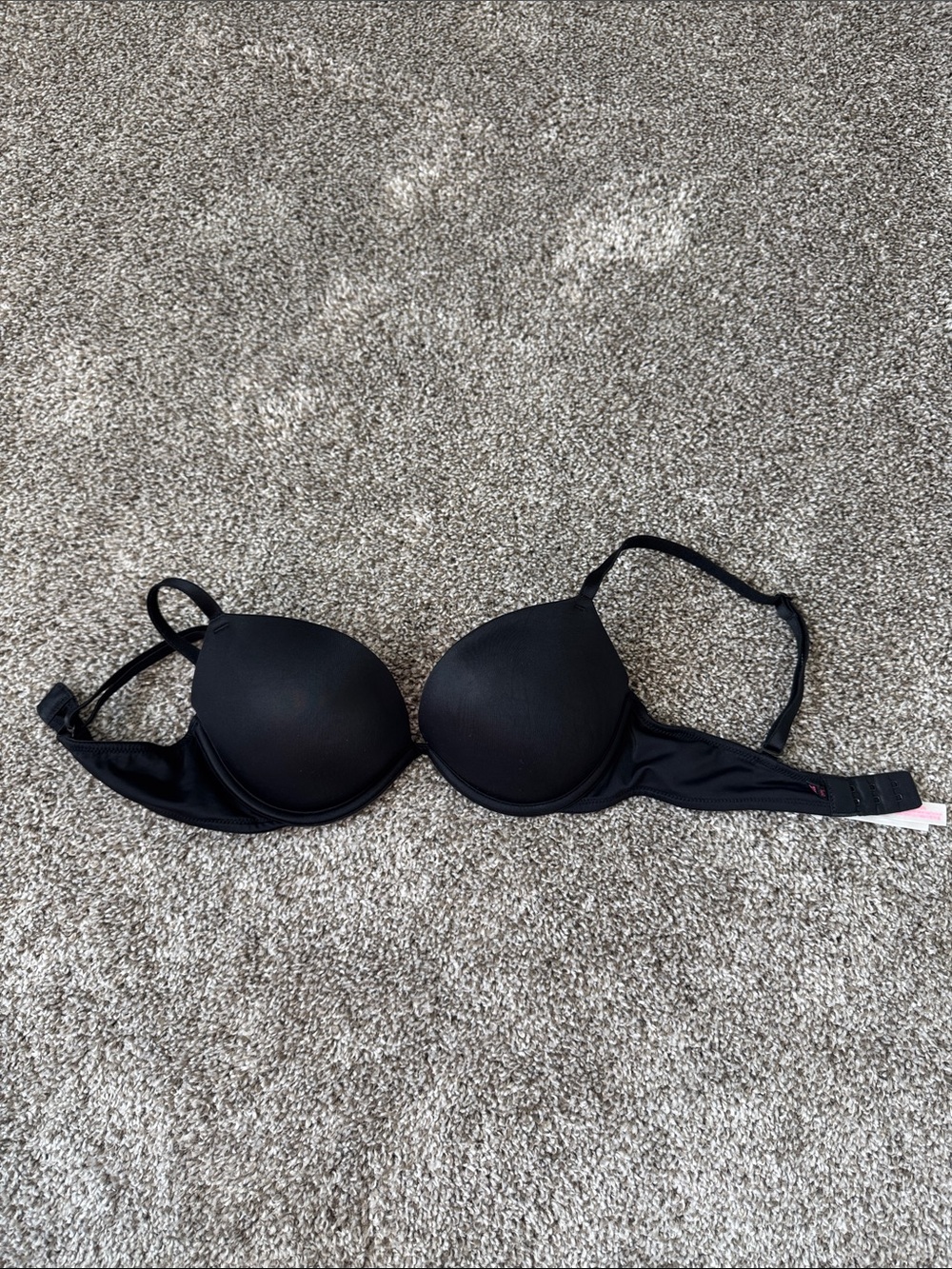 VS Pink Wear Everywhere push up bra